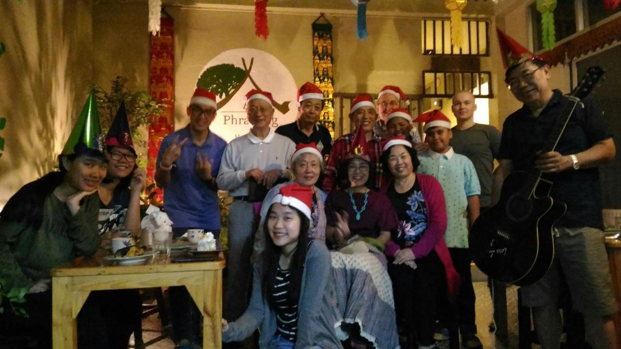 At Phra Sing Hotel Chiang Mai Bagian luar foto