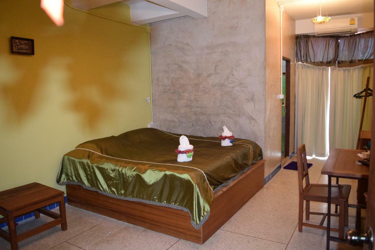 At Phra Sing Hotel Chiang Mai Bagian luar foto