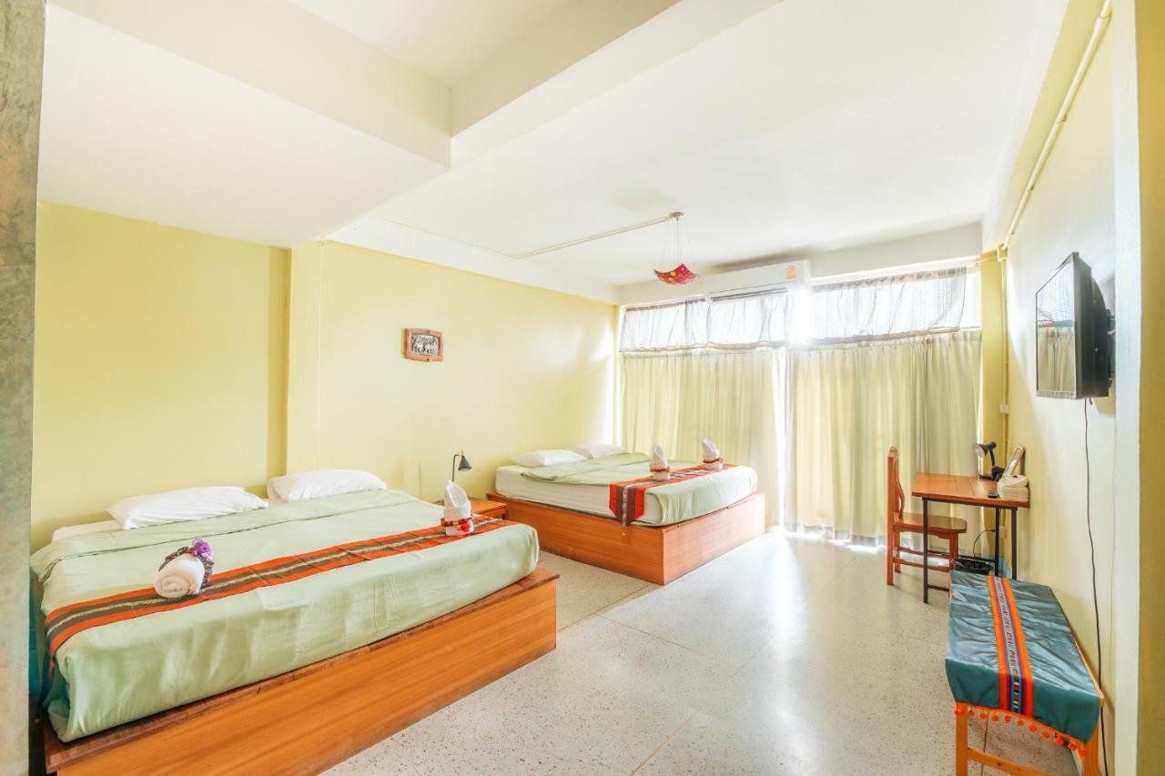 At Phra Sing Hotel Chiang Mai Bagian luar foto